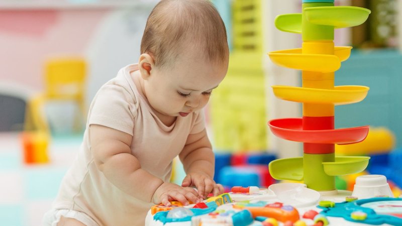 Meu Bebê Está Atrasado?  12 Marcos Que Ninguém Te Conta (E Quando Procurar Ajuda)