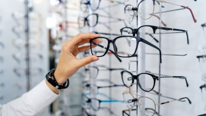 👓🔬 Óculos Multifocais: Como Funcionam, Vantagens e Quando Valem a Pena